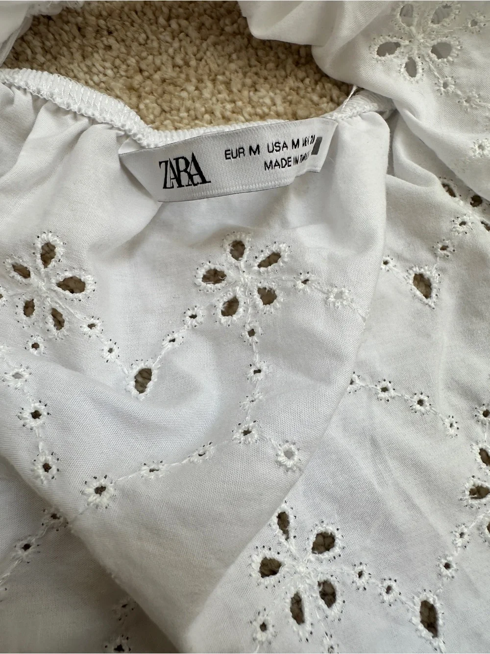 Zara White Eyelet Embroidered Tie-Front Crop Top – Size M